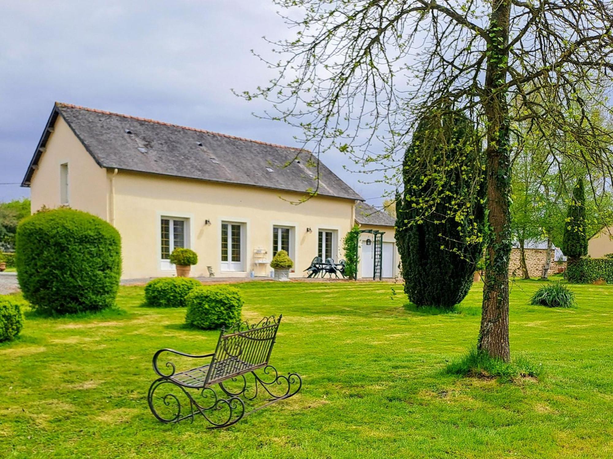 Gite De Bon Air Sens-de-Bretagne ภายนอก รูปภาพ